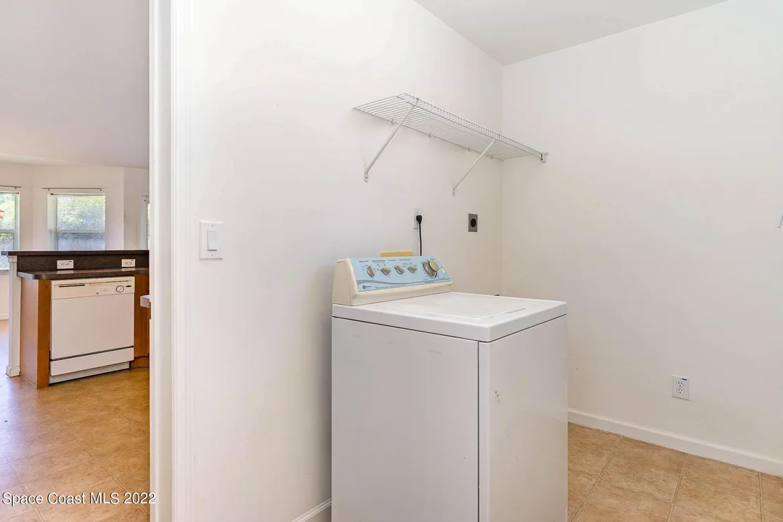Photo of 2905 Fig Road SE