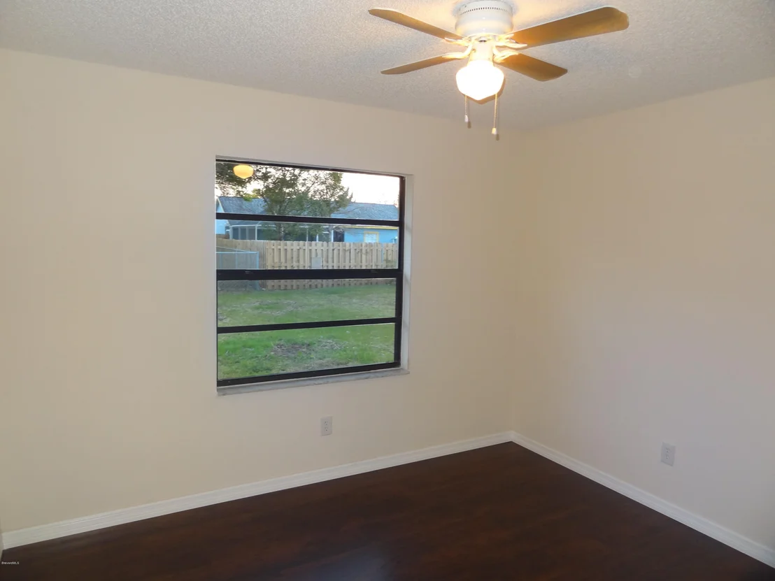 Photo of 1774 NW Pace Drive