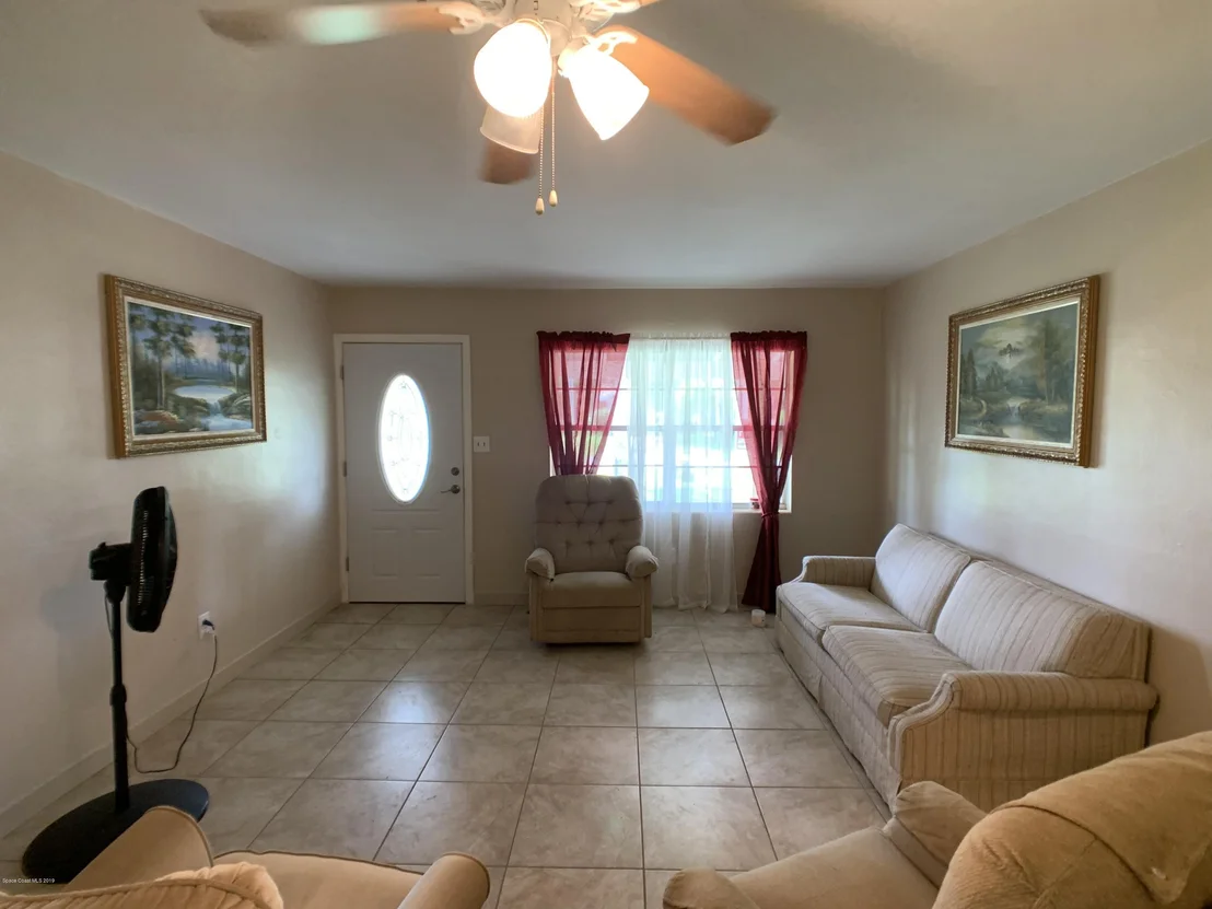 Photo of 1715 Glendon Drive