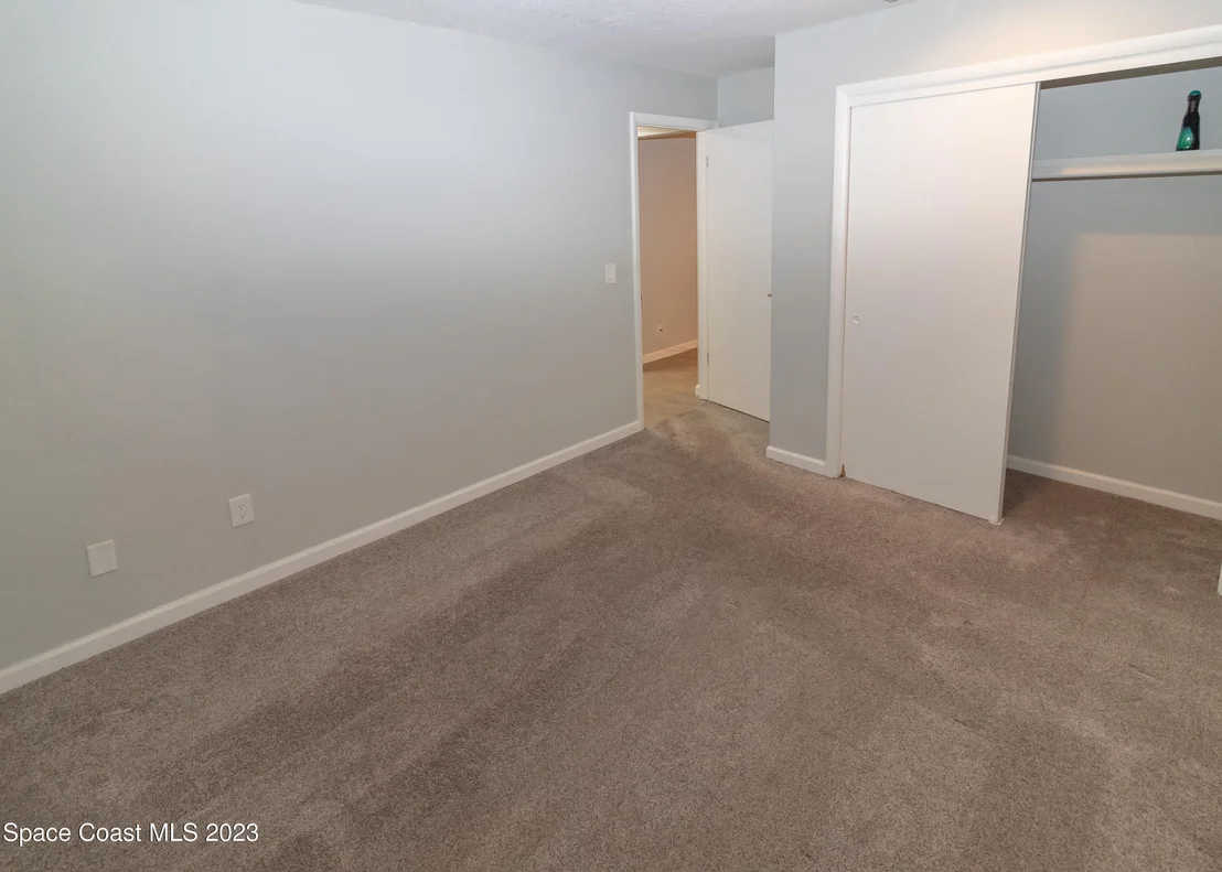 Photo of 800 Mark David Boulevard