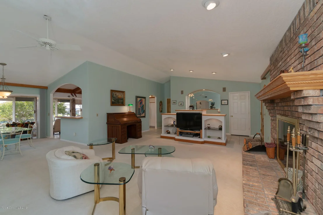 Photo of 419 Arrowhead Lane