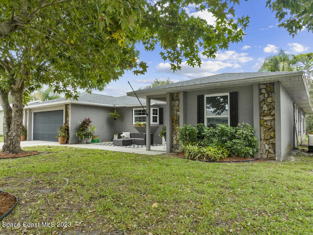 Photo of 121 Harris Drive