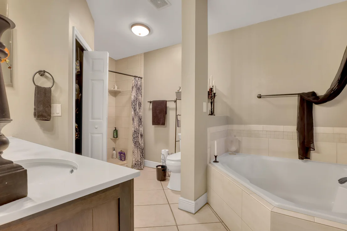 Photo of 8046 Bracken Lane
