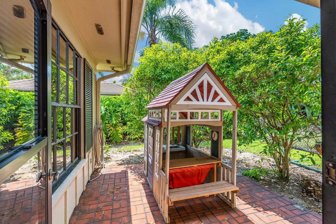 Photo of 128 Prestwick Circle