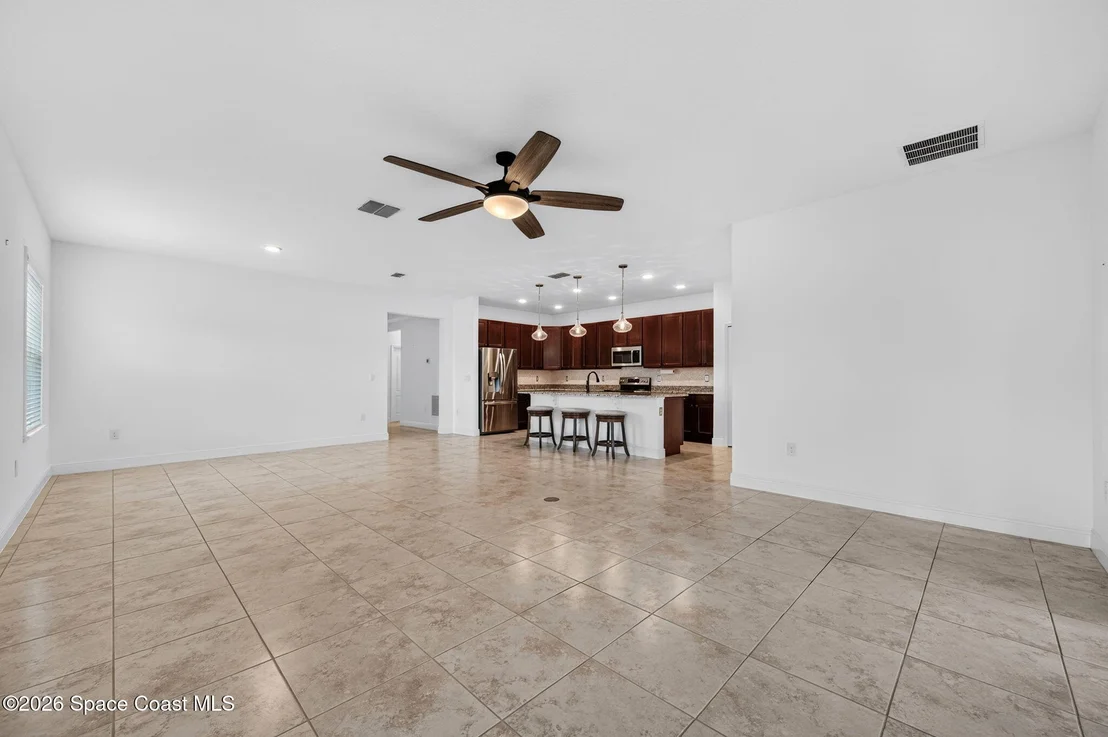 Photo of 2407 Fallon Boulevard NE