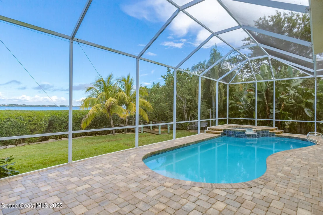 Photo of 866 Loggerhead Island Drive