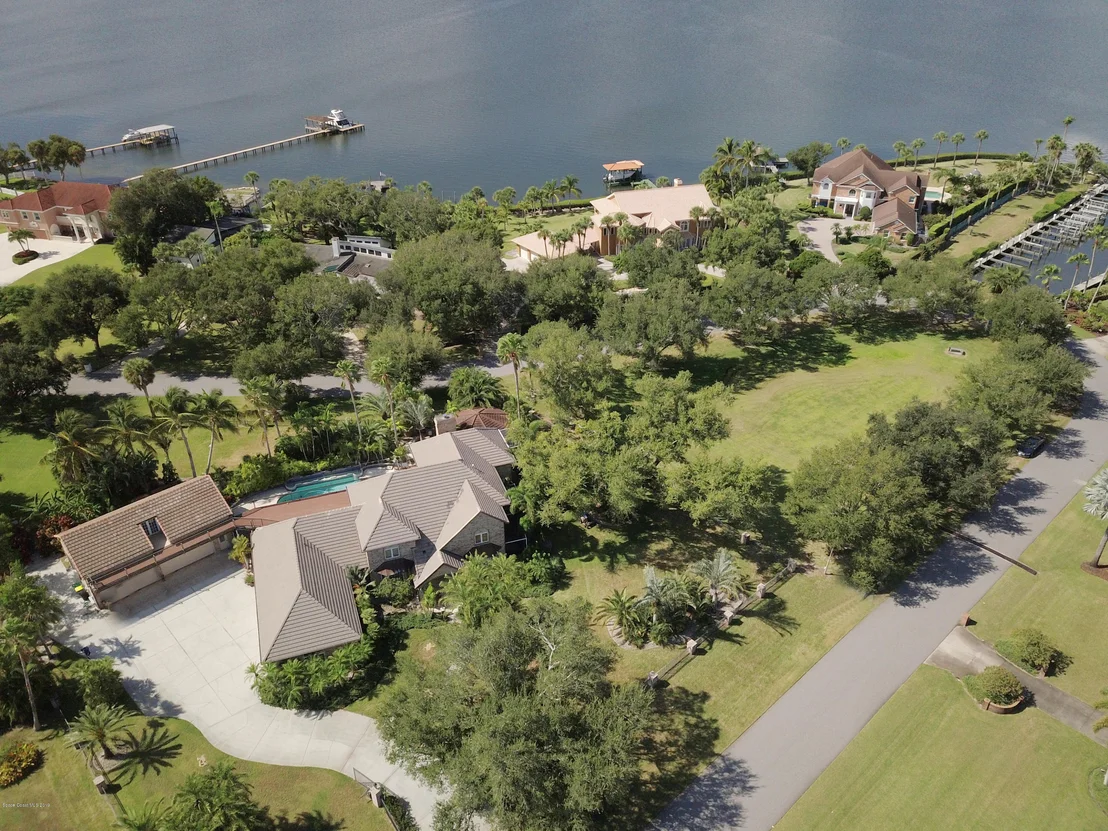 Photo of 155 Utopia Circle