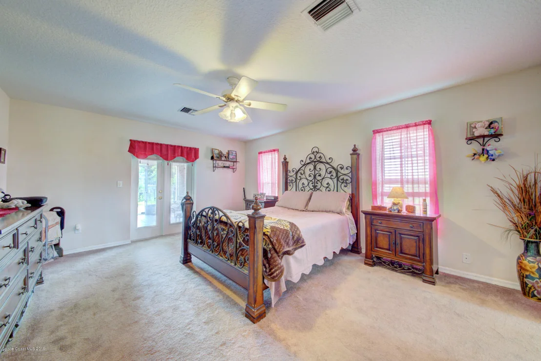 Photo of 3465 Maebert Road