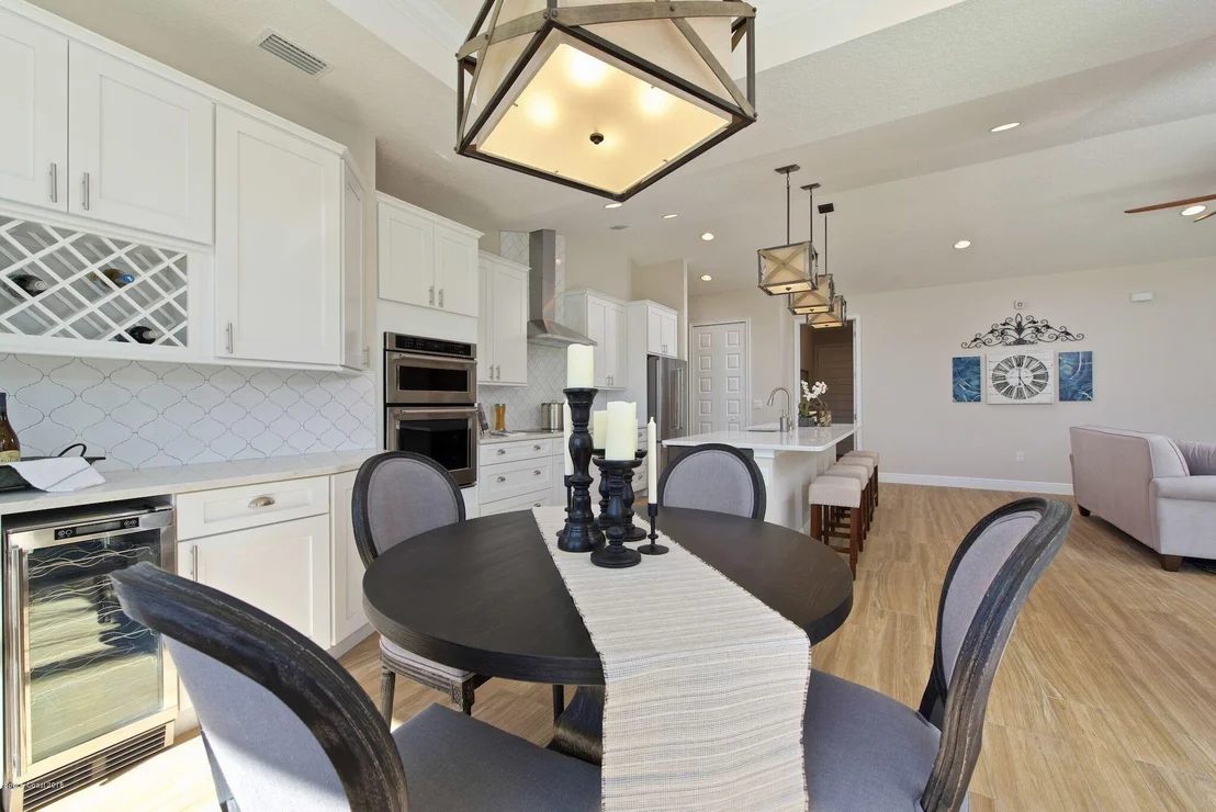 Photo of 511 Hibiscus