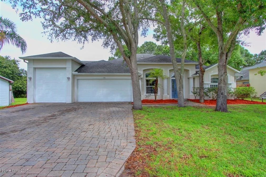 Photo of 326 Park Hill Boulevard