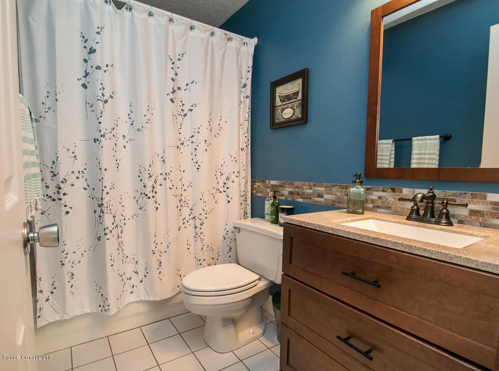 Photo of 1088 Hermosa Drive