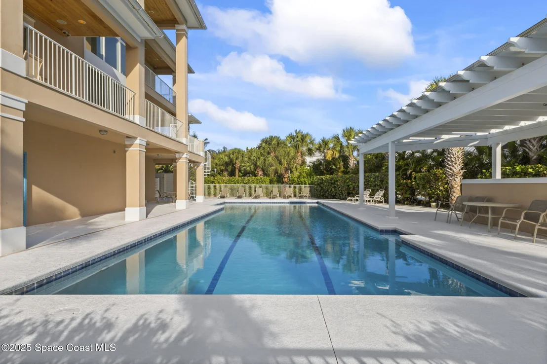 Photo of 2275 Genesea Lane