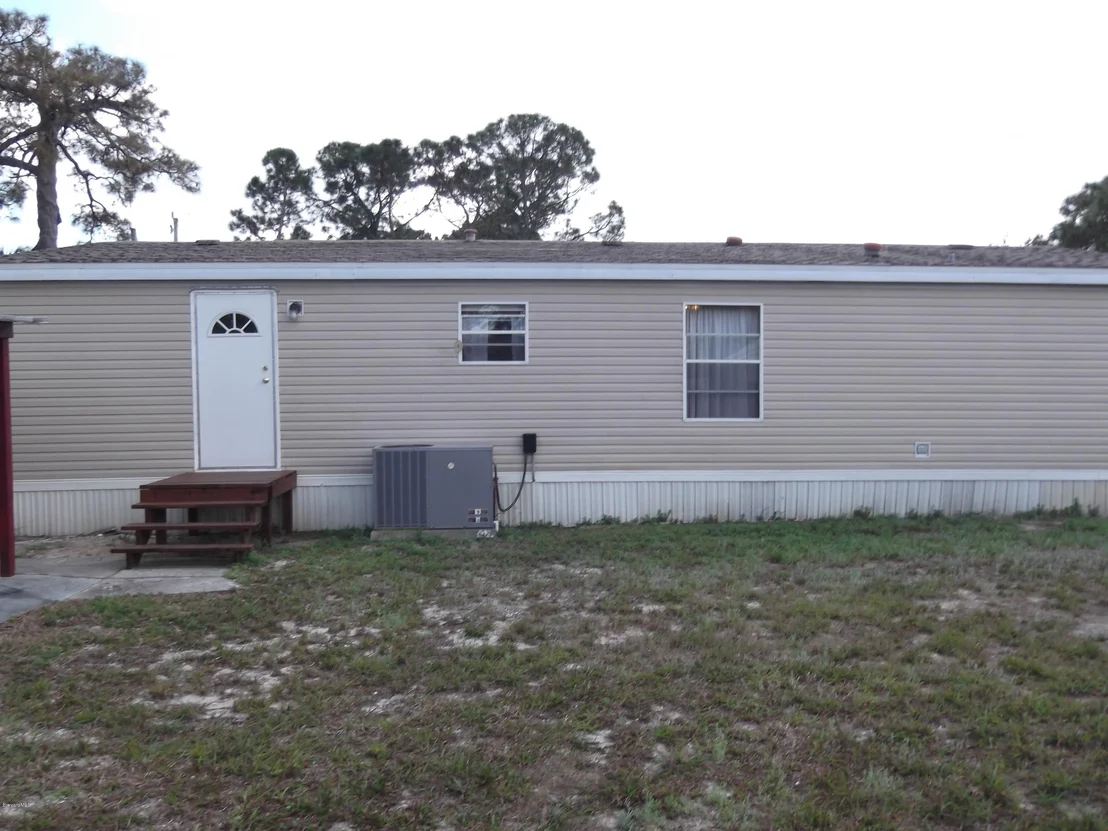 Photo of 391 Mac Arthur Circle