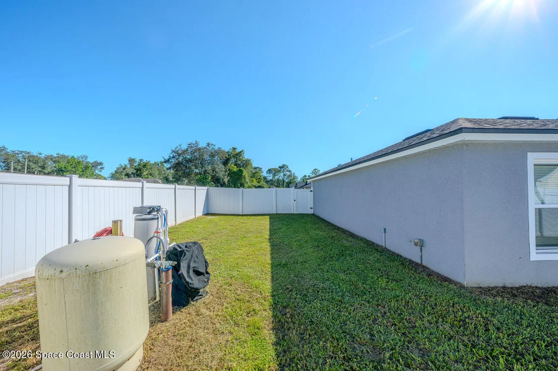 Photo of 2655 Laurel Road