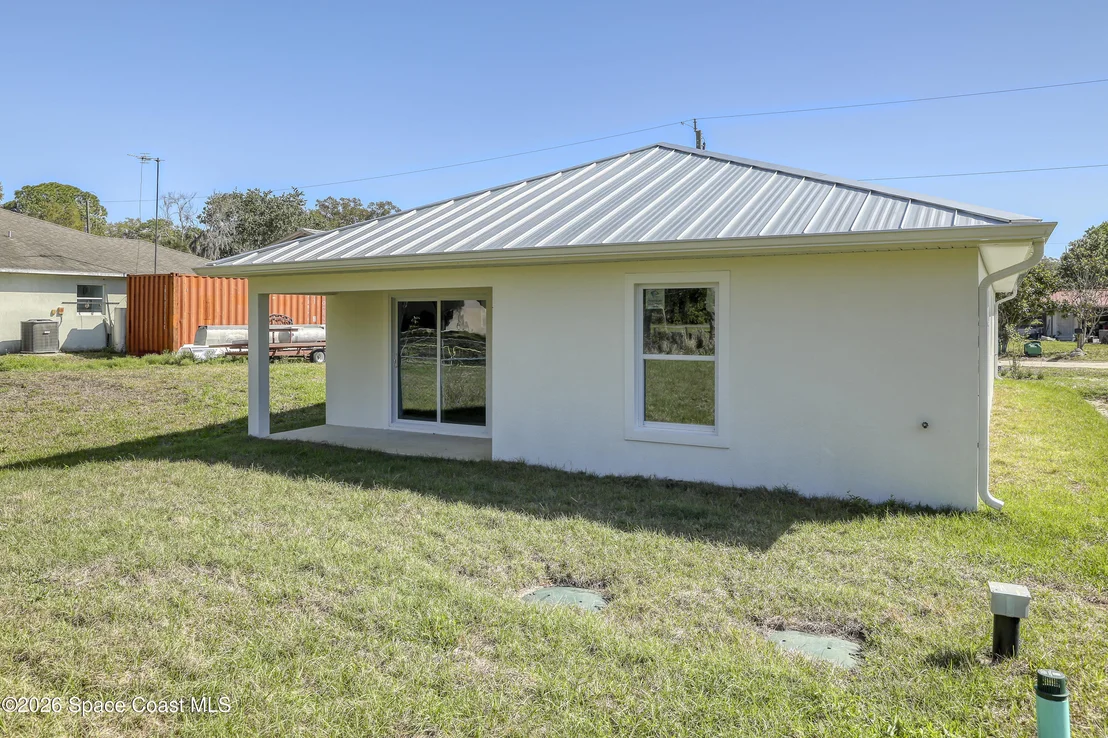 Photo of 5816 Hammock Street