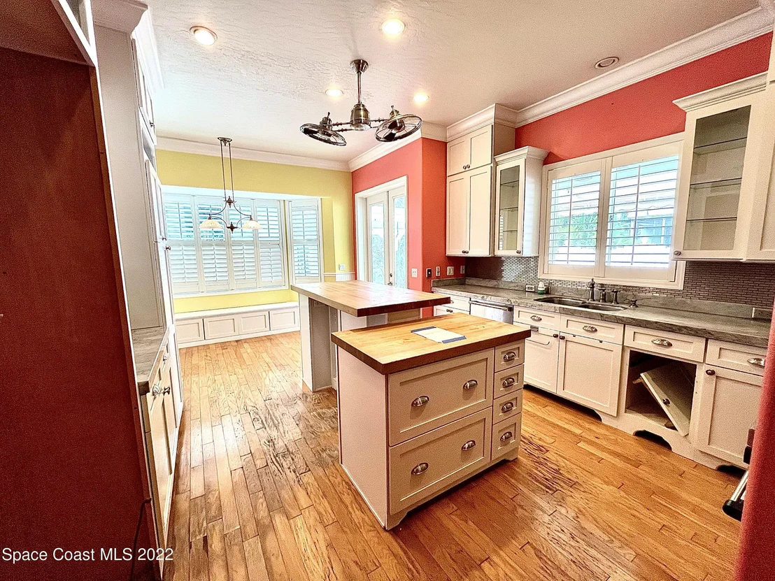 Photo of 202 Waterside Drive
