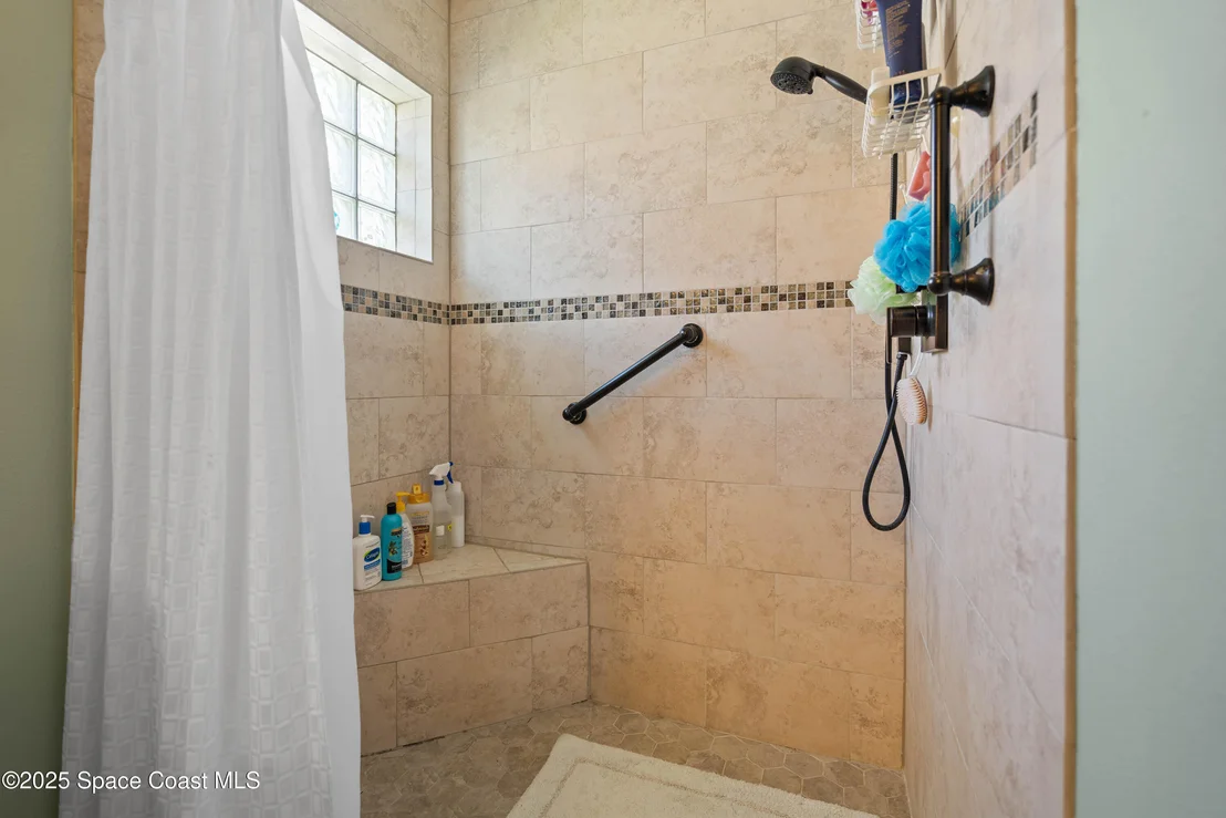 Photo of 2570 Ventura Circle