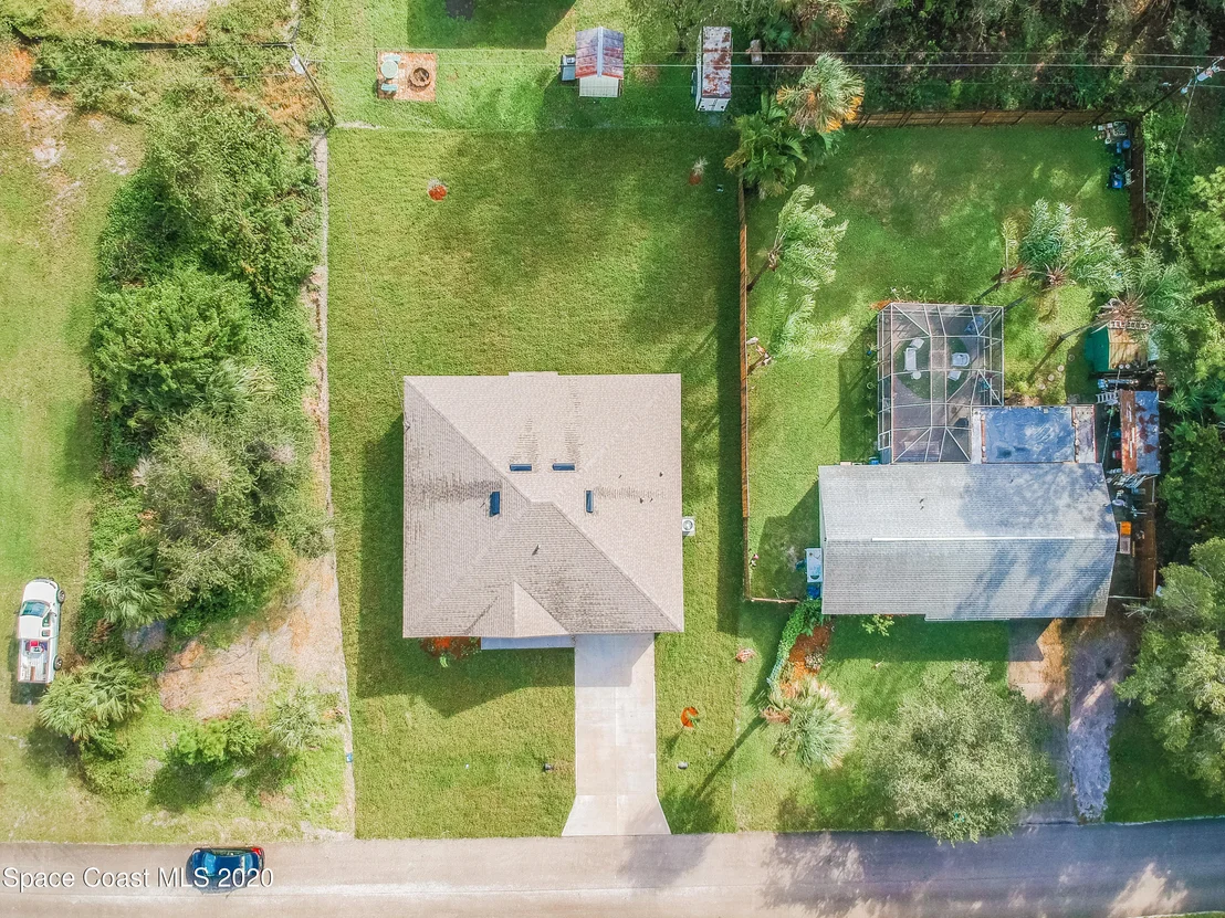 Photo of 850 Lyons Cir Circle NW