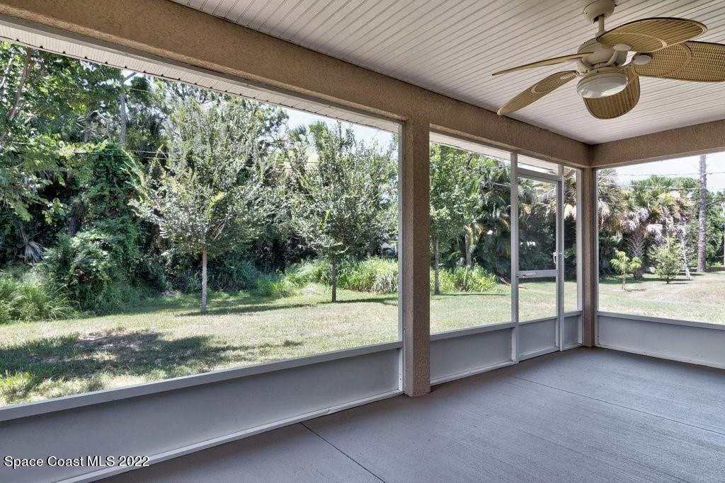 Photo of 643 Bayfront