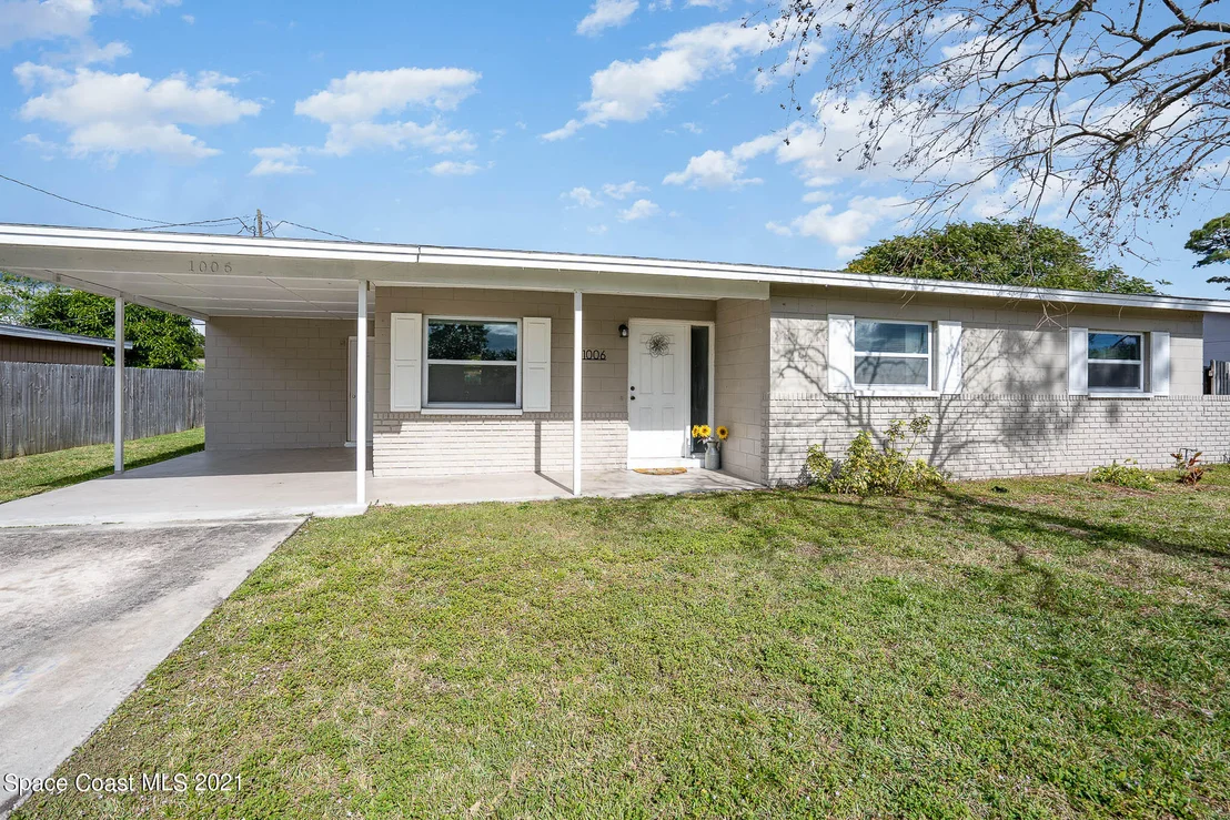 Photo of 1006 Coronado Drive