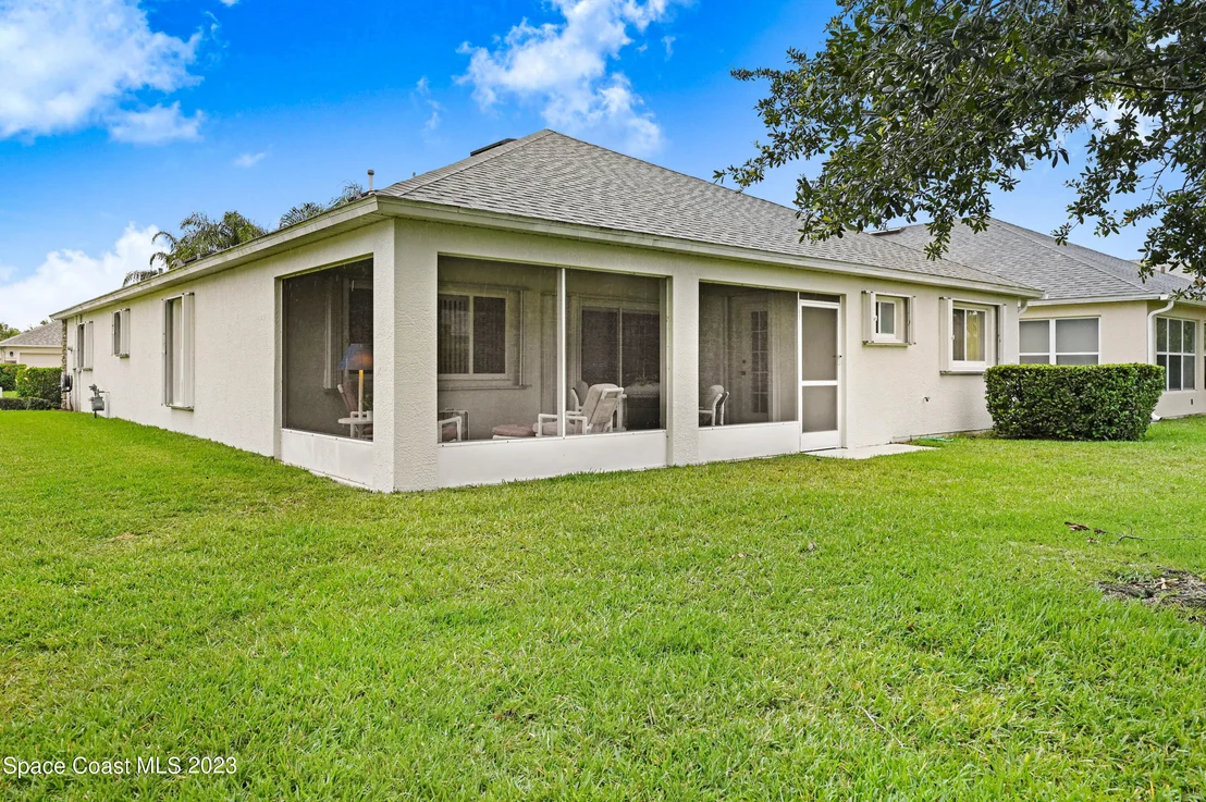 Photo of 1401 Lago Mar Drive