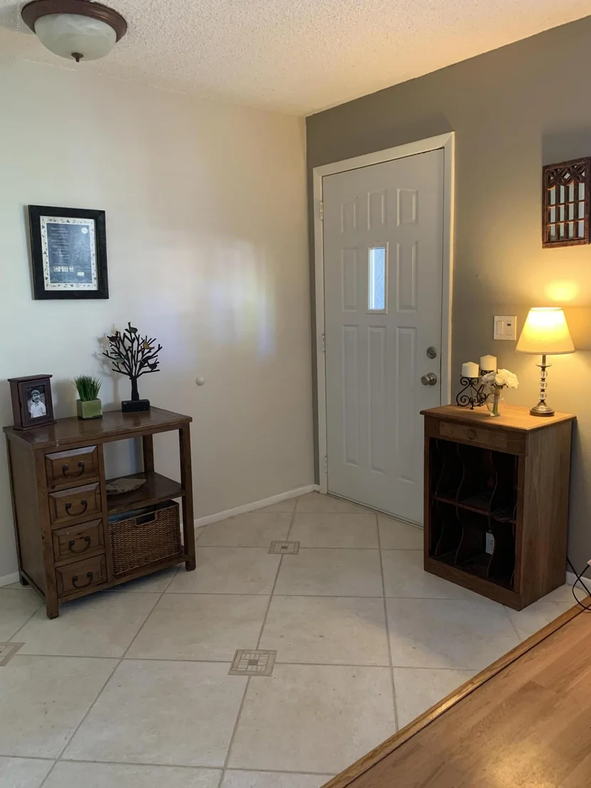 Photo of 2235 Hickory Drive