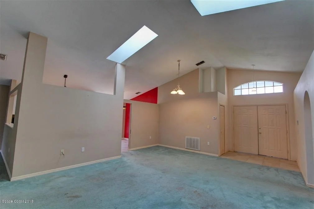 Photo of 1457 Crane Creek Boulevard