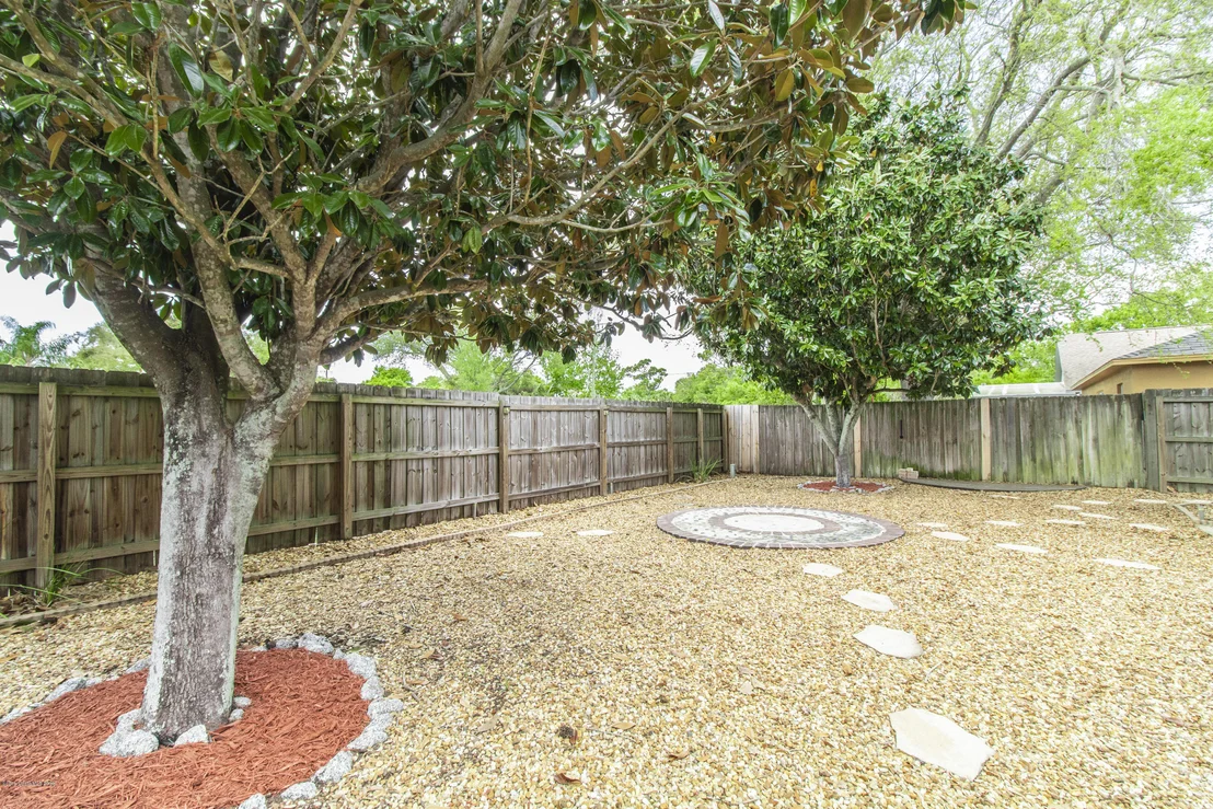 Photo of 2454 Saint Johns Lane