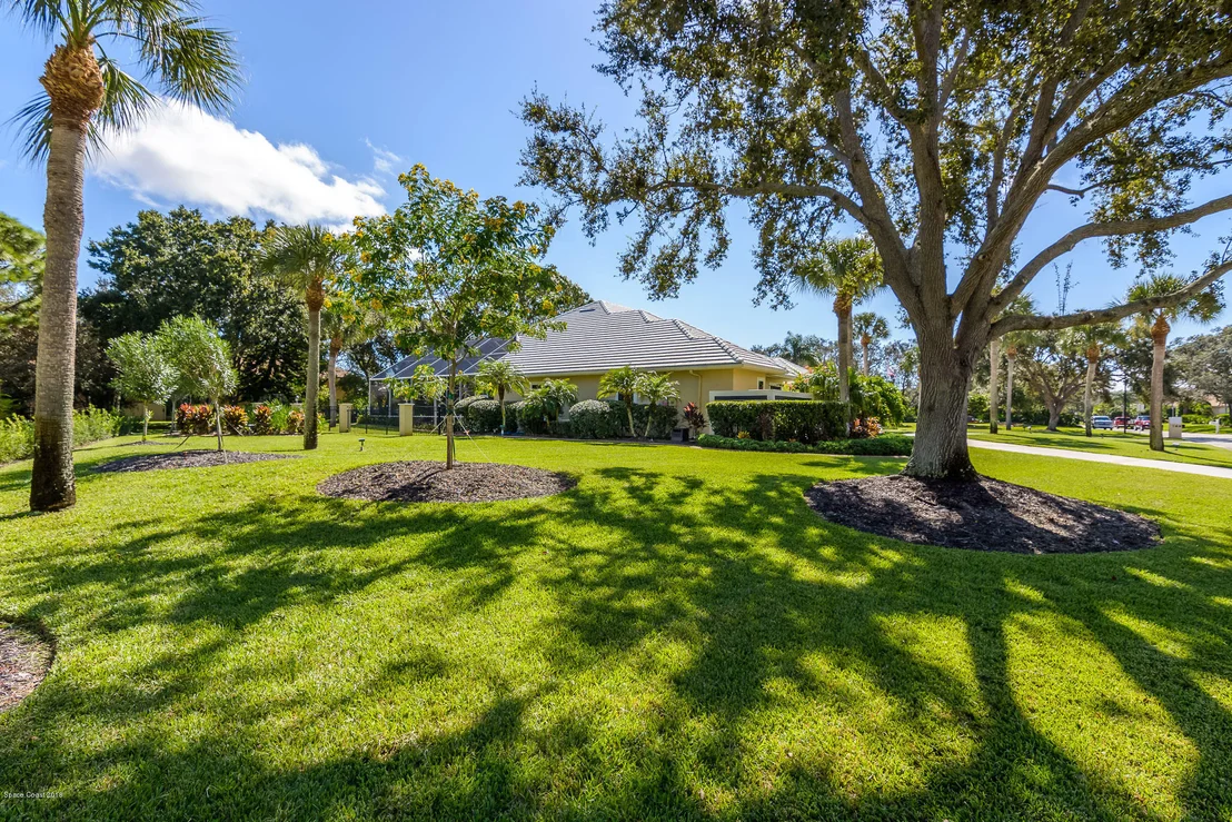 Photo of 789 Oak Park Drive