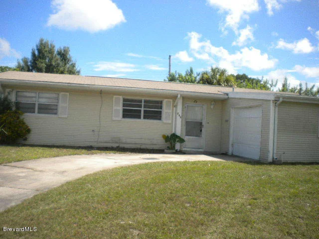 Photo of 725 Lund Circle