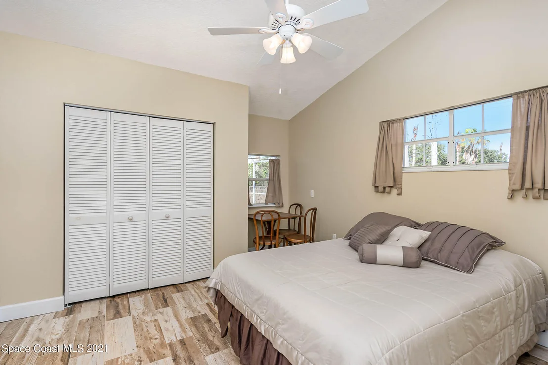 Photo of 1365 Heritage Acres Boulevard