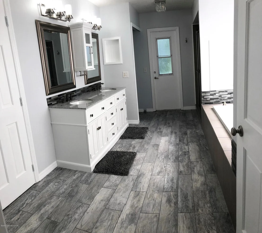 Photo of 2603 Lowell Circle