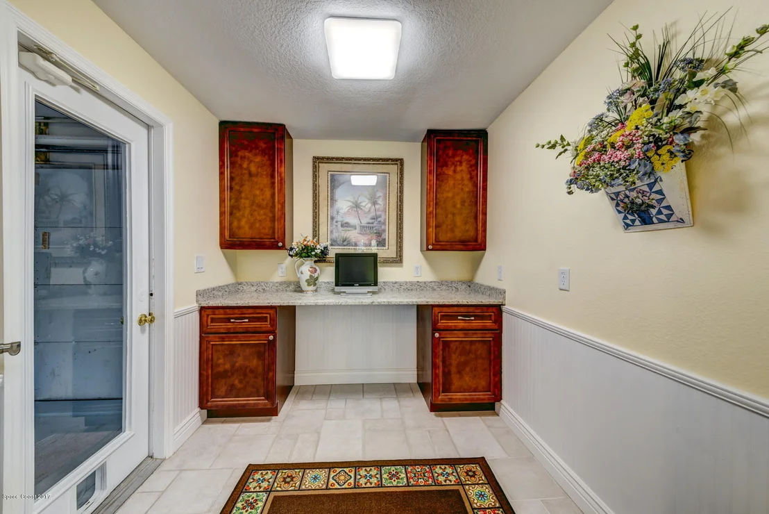 Photo of 1005 Daytona Drive NE