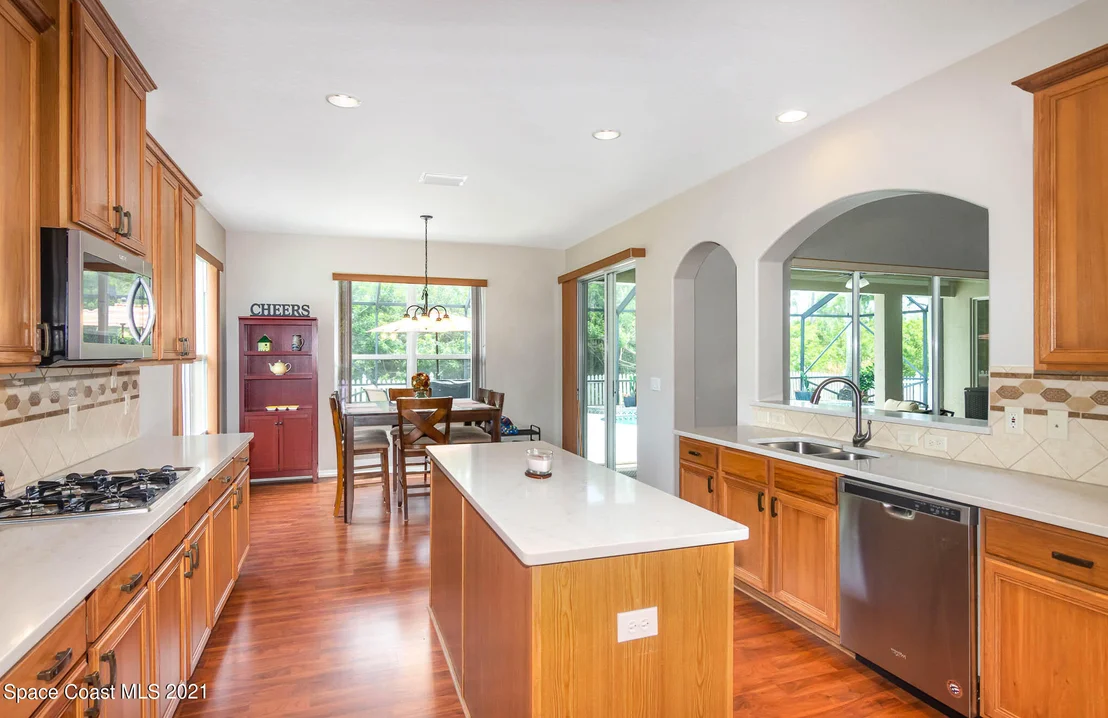 Photo of 3466 Peninsula Circle