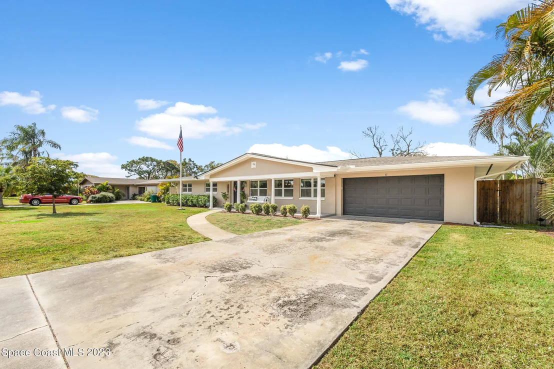 Photo of 2410 Scenic Drive