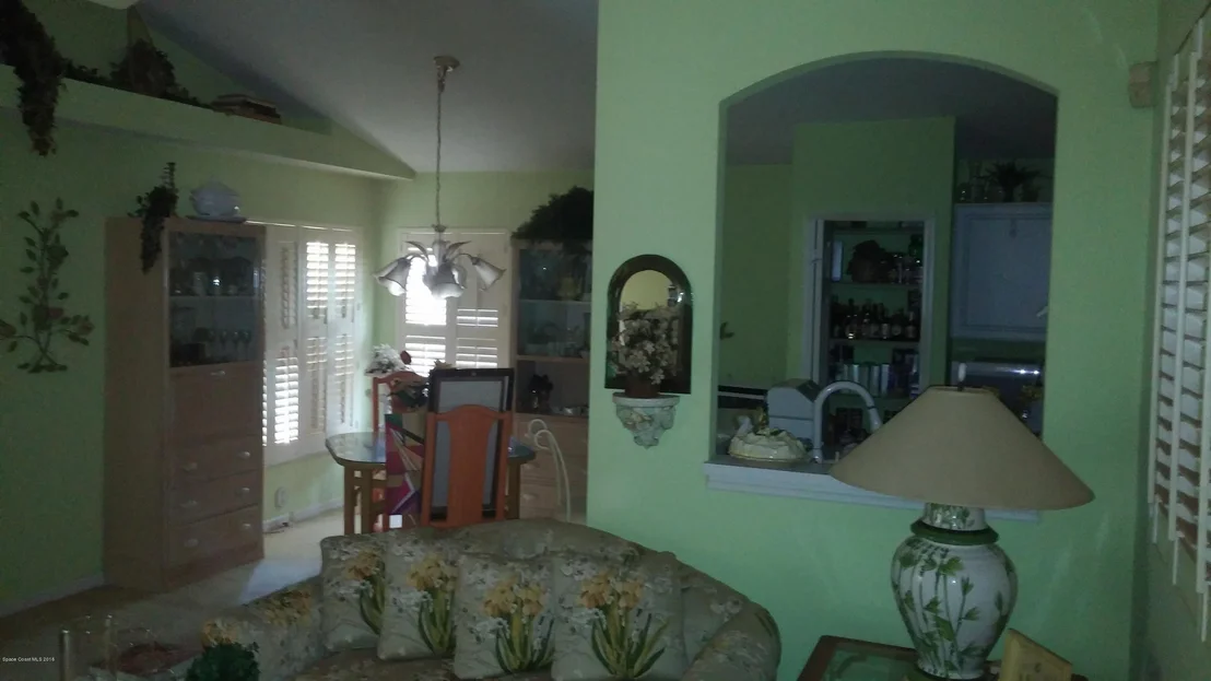 Photo of 2588 Addington Circle