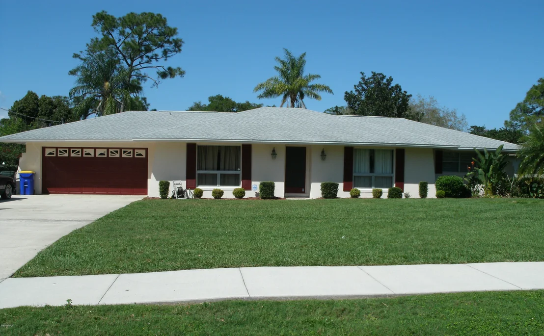 Photo of 1018 Barton Boulevard