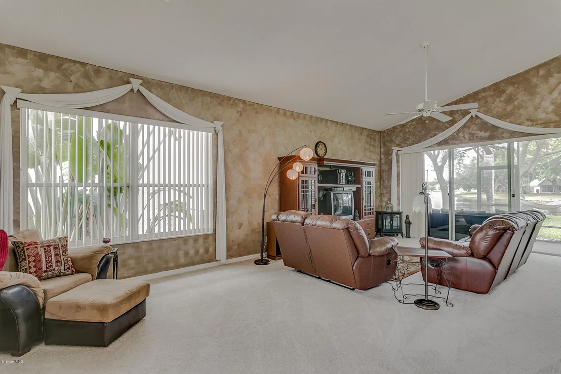 Photo of 3859 Saint Armens Circle