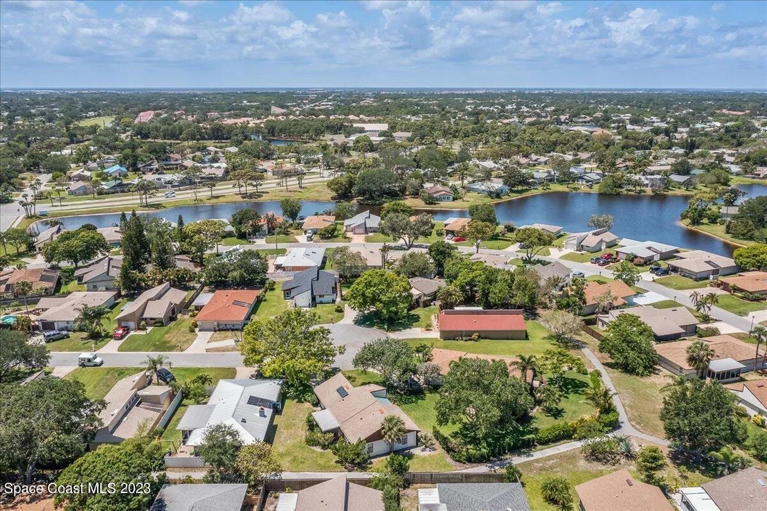 Photo of 250 Applewood Circle