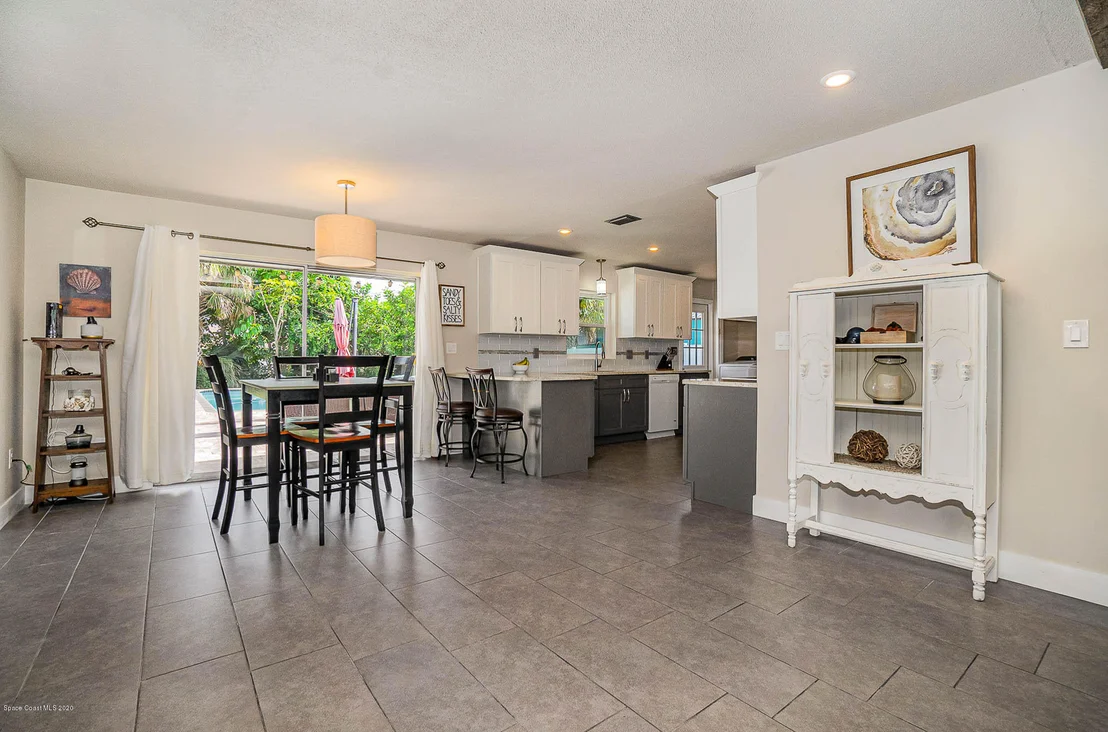 Photo of 111 Franklyn Avenue