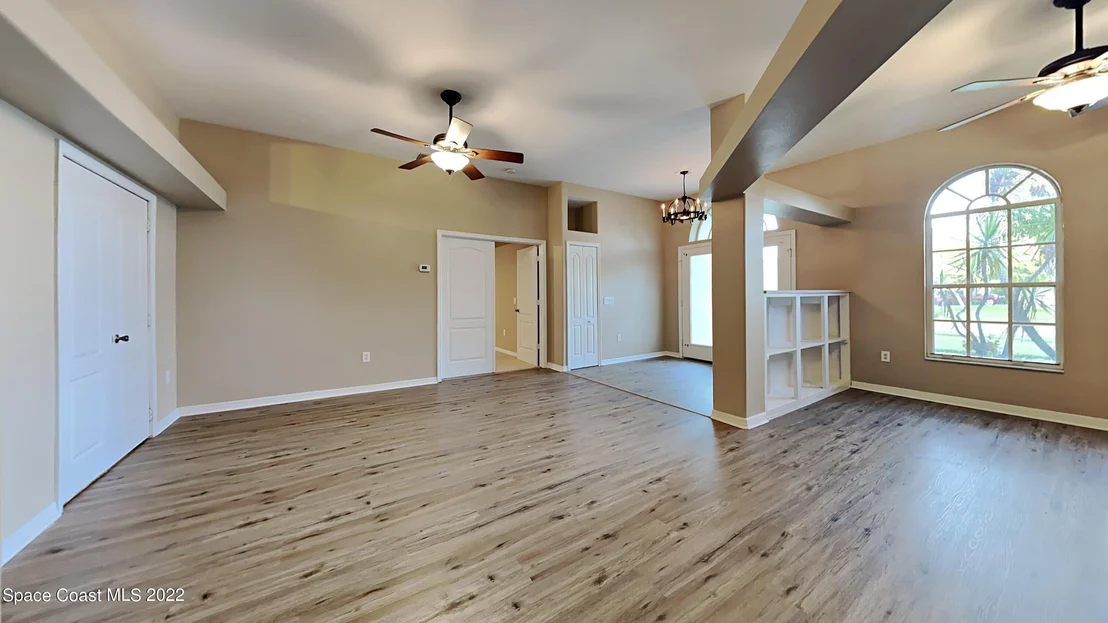 Photo of 813 Potomac Drive