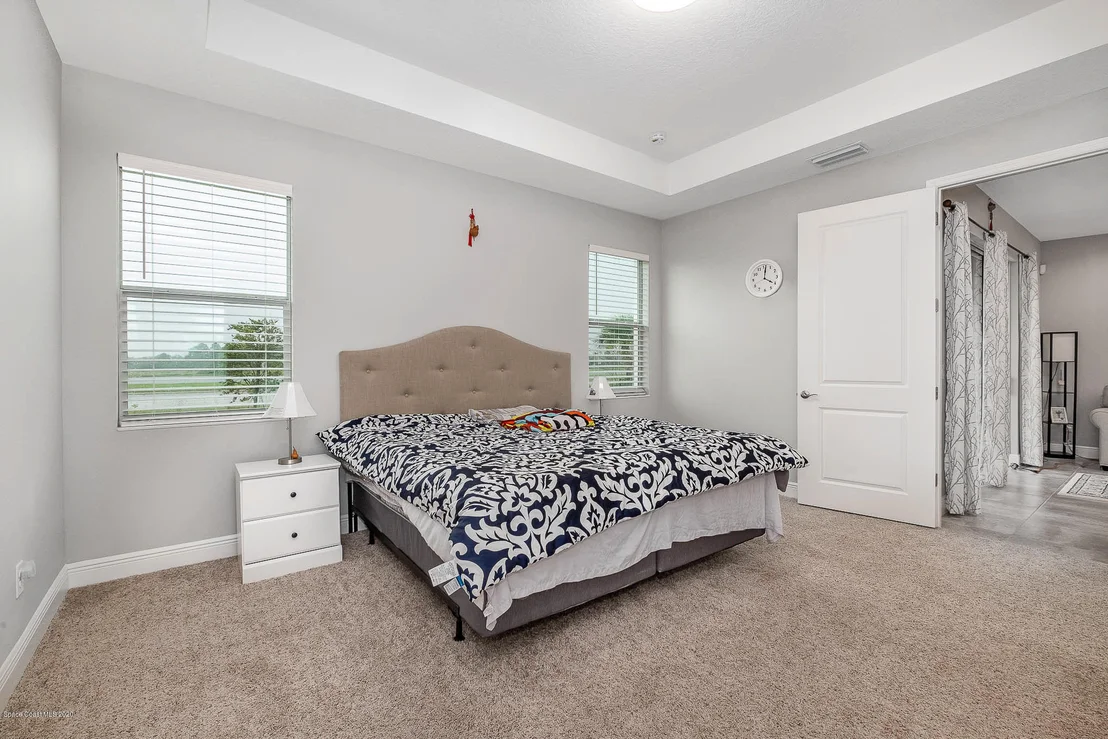 Photo of 7347 Bluemink Lane