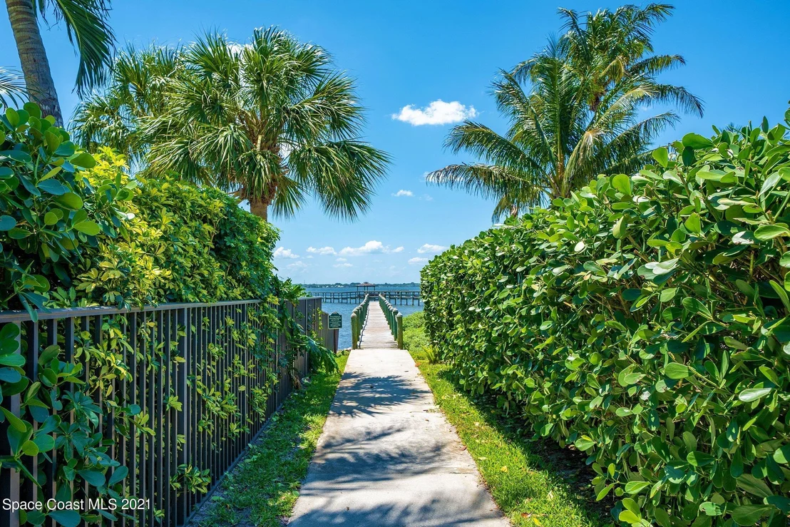 Photo of 232 Sanibel Way