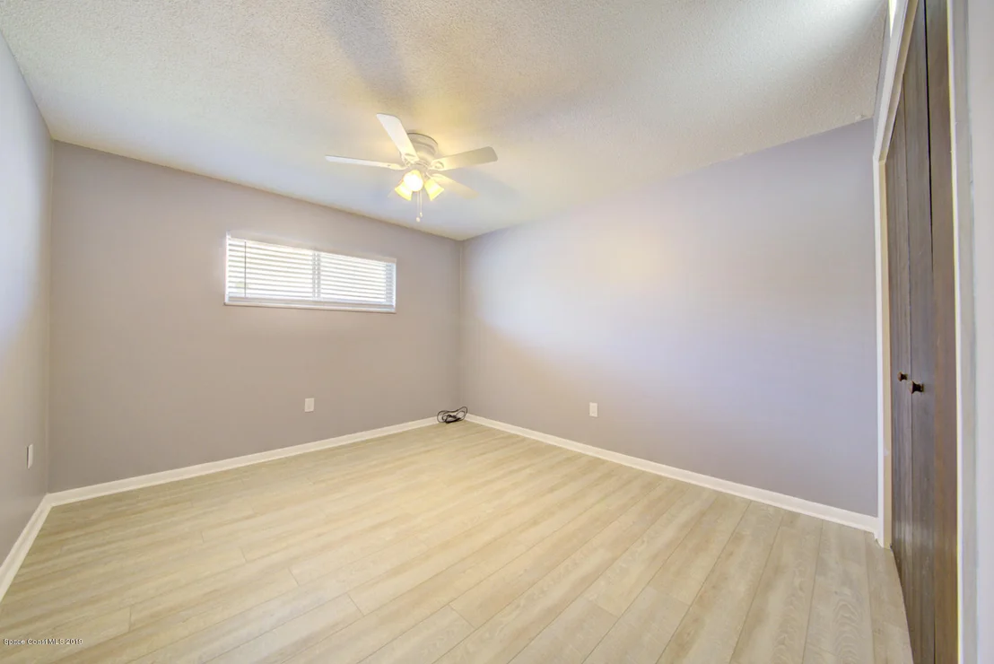 Photo of 343 Dorset Drive
