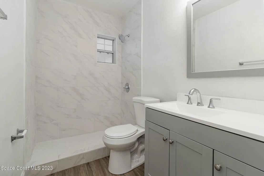 Photo of 2344 Shenandoah Road