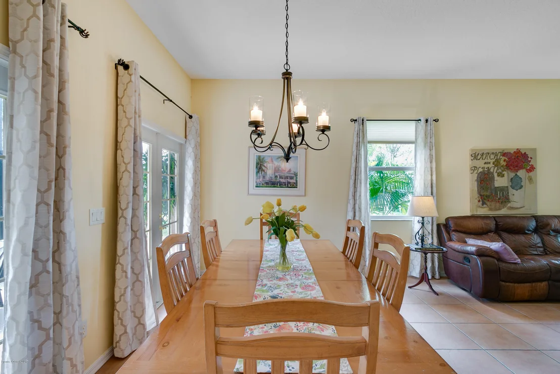 Photo of 2533 Woodfield Circle