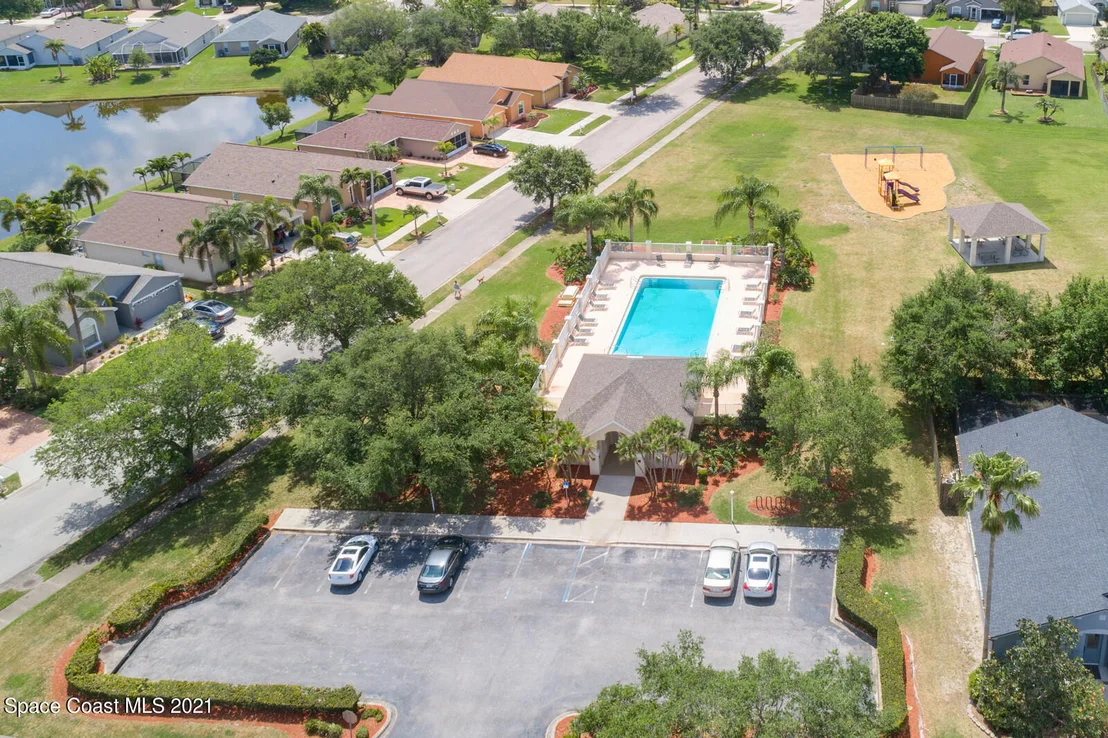 Photo of 8595 Eola Court