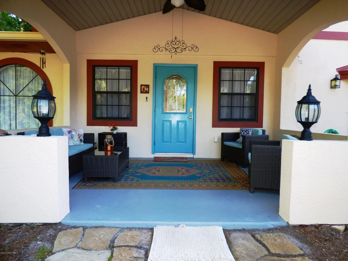 Photo of 6737 Sheridan Road