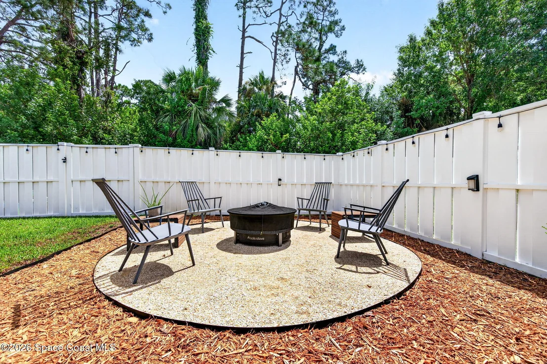 Photo of 1716 Vista Lake Circle
