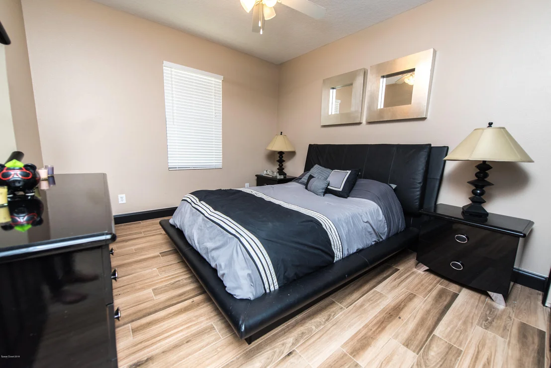 Photo of 1135 Bolle Circle